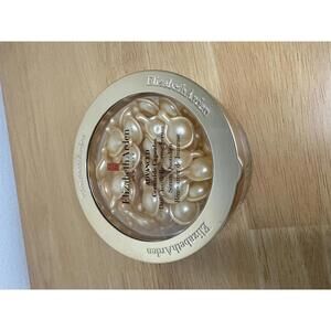 Elizabeth Arden Advanced Ceramide Capsules Daily Youth Restoring Serum